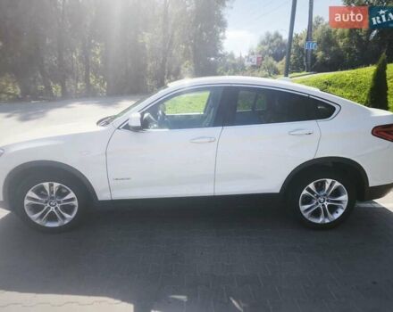 Белый БМВ Х4, объемом двигателя 2 л и пробегом 200 тыс. км за 17750 $, фото 14 на Automoto.ua