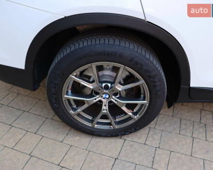 БМВ Х4 2015 в Львове на Automoto.ua Белый БМВ Х4, объемом двигателя 2 л и пробегом 245 тыс. км за 21900 $, фото 10 на Automoto.ua