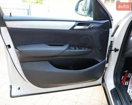 БМВ Х4 2015 в Львове на Automoto.ua Белый БМВ Х4, объемом двигателя 2 л и пробегом 245 тыс. км за 21900 $, фото 11 на Automoto.ua
