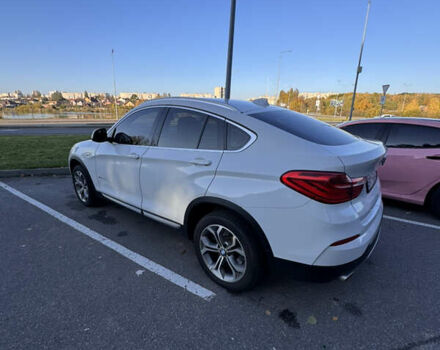 Белый БМВ Х4, объемом двигателя 2 л и пробегом 218 тыс. км за 22500 $, фото 15 на Automoto.ua