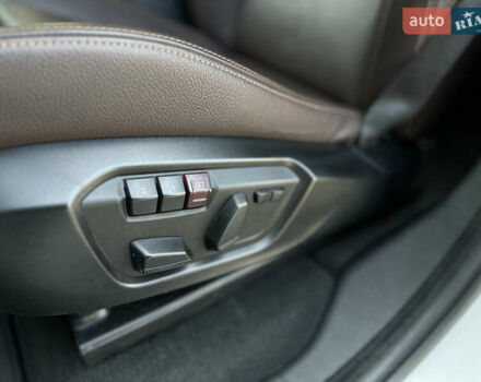 Белый БМВ Х4, объемом двигателя 2 л и пробегом 63 тыс. км за 27700 $, фото 39 на Automoto.ua