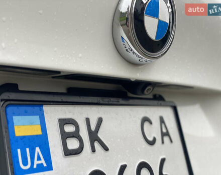 Белый БМВ Х4, объемом двигателя 2 л и пробегом 115 тыс. км за 21900 $, фото 20 на Automoto.ua