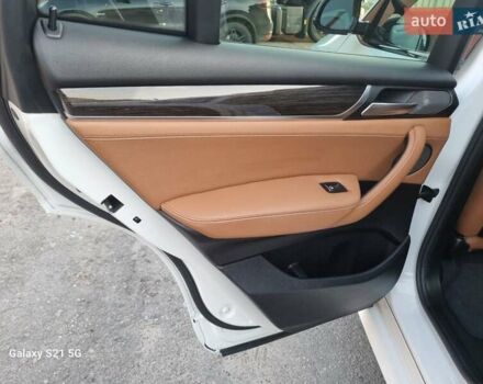 Білий БМВ Х4, об'ємом двигуна 3 л та пробігом 227 тис. км за 23999 $, фото 63 на Automoto.ua