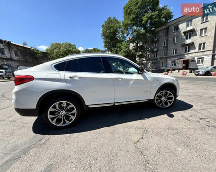 Белый БМВ Х4, объемом двигателя 2 л и пробегом 114 тыс. км за 27600 $, фото 7 на Automoto.ua