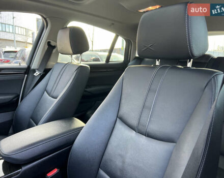 БМВ Х4 2016 у Києві на Automoto.ua Білий БМВ Х4, об'ємом двигуна 2 л та пробігом 106 тис. км за 21900 $, фото 21 на Automoto.ua