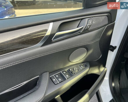 БМВ Х4 2016 у Києві на Automoto.ua Білий БМВ Х4, об'ємом двигуна 2 л та пробігом 106 тис. км за 21900 $, фото 15 на Automoto.ua