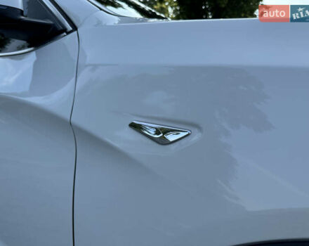 Белый БМВ Х4, объемом двигателя 2 л и пробегом 63 тыс. км за 27700 $, фото 9 на Automoto.ua