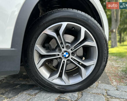 Белый БМВ Х4, объемом двигателя 2 л и пробегом 63 тыс. км за 27700 $, фото 30 на Automoto.ua