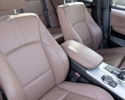 Білий БМВ Х4, об'ємом двигуна 2.98 л та пробігом 110 тис. км за 27000 $, фото 14 на Automoto.ua