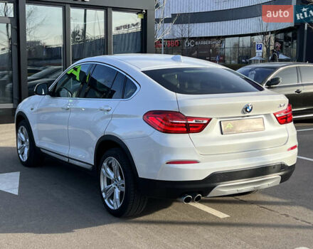 БМВ Х4 2016 у Києві на Automoto.ua Білий БМВ Х4, об'ємом двигуна 2 л та пробігом 106 тис. км за 21900 $, фото 11 на Automoto.ua