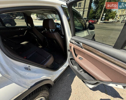 Белый БМВ Х4, объемом двигателя 2 л и пробегом 114 тыс. км за 27600 $, фото 14 на Automoto.ua