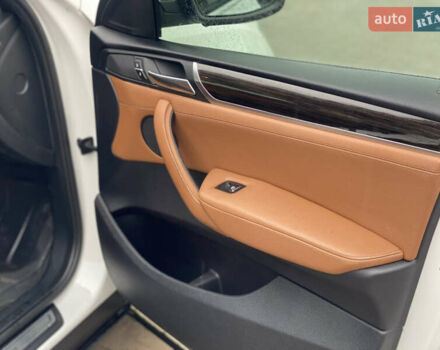 БМВ Х4 2016 у Києві на Automoto.ua Білий БМВ Х4, об'ємом двигуна 2 л та пробігом 114 тис. км за 23800 $, фото 21 на Automoto.ua