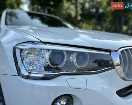 Белый БМВ Х4, объемом двигателя 2 л и пробегом 63 тыс. км за 27700 $, фото 8 на Automoto.ua