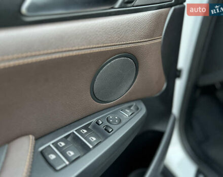 Белый БМВ Х4, объемом двигателя 2 л и пробегом 63 тыс. км за 27700 $, фото 35 на Automoto.ua