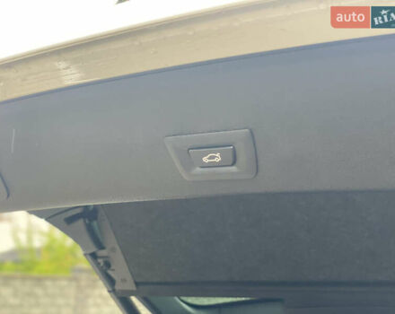 БМВ Х4 2016 у Києві на Automoto.ua Білий БМВ Х4, об'ємом двигуна 2 л та пробігом 114 тис. км за 23800 $, фото 6 на Automoto.ua