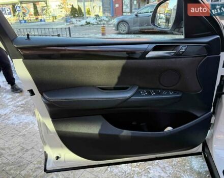 Белый БМВ Х4, объемом двигателя 2 л и пробегом 91 тыс. км за 27900 $, фото 10 на Automoto.ua