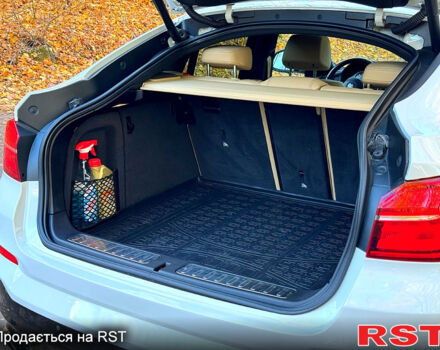 Белый БМВ Х4, объемом двигателя 3 л и пробегом 92 тыс. км за 18500 $, фото 11 на Automoto.ua