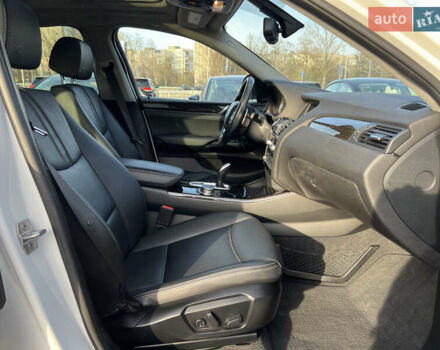 БМВ Х4 2016 у Києві на Automoto.ua Білий БМВ Х4, об'ємом двигуна 2 л та пробігом 106 тис. км за 21900 $, фото 37 на Automoto.ua