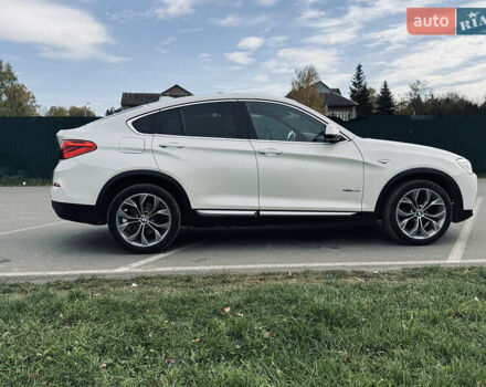 Білий БМВ Х4, об'ємом двигуна 2 л та пробігом 116 тис. км за 19900 $, фото 7 на Automoto.ua
