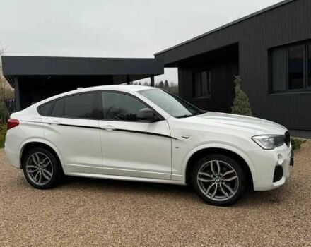 Белый БМВ Х4, объемом двигателя 2 л и пробегом 110 тыс. км за 23500 $, фото 5 на Automoto.ua