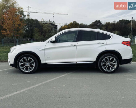 Білий БМВ Х4, об'ємом двигуна 2 л та пробігом 116 тис. км за 19900 $, фото 3 на Automoto.ua