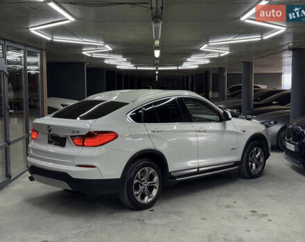 Белый БМВ Х4, объемом двигателя 2 л и пробегом 93 тыс. км за 21000 $, фото 3 на Automoto.ua