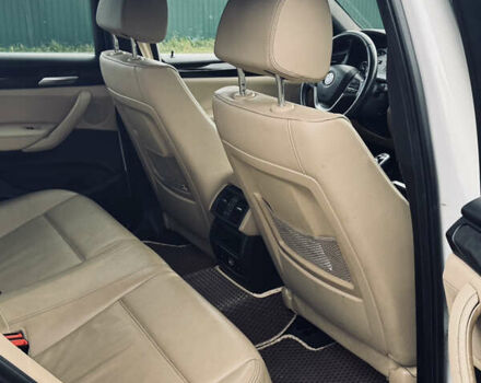 Білий БМВ Х4, об'ємом двигуна 2 л та пробігом 116 тис. км за 19900 $, фото 11 на Automoto.ua
