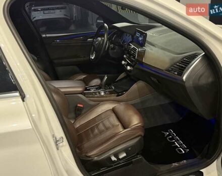 Белый БМВ Х4, объемом двигателя 2 л и пробегом 80 тыс. км за 34500 $, фото 24 на Automoto.ua