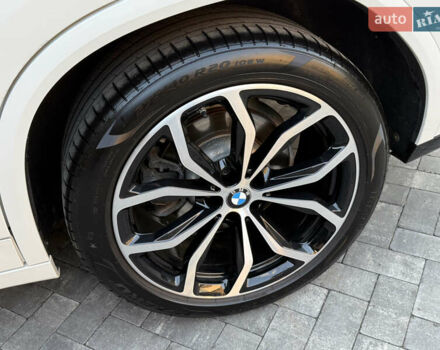 Білий БМВ Х4, об'ємом двигуна 2 л та пробігом 50 тис. км за 39900 $, фото 51 на Automoto.ua