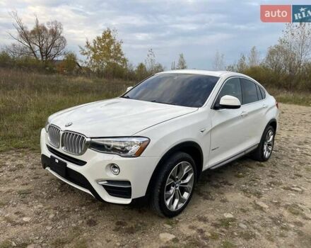 Белый БМВ Х4, объемом двигателя 2 л и пробегом 122 тыс. км за 19900 $, фото 24 на Automoto.ua