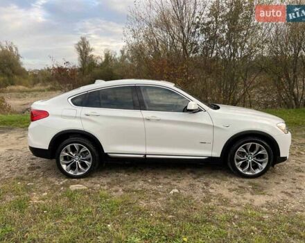 Белый БМВ Х4, объемом двигателя 2 л и пробегом 122 тыс. км за 19900 $, фото 15 на Automoto.ua