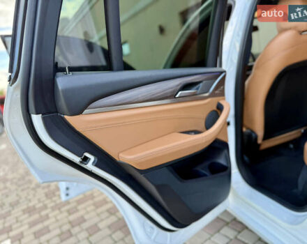 БМВ Х4 2018 у Чернівцях на Automoto.ua Білий БМВ Х4, об'ємом двигуна 2 л та пробігом 205 тис. км за 40000 $, фото 39 на Automoto.ua