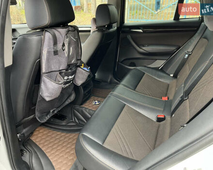 Белый БМВ Х4, объемом двигателя 2 л и пробегом 170 тыс. км за 33800 $, фото 9 на Automoto.ua