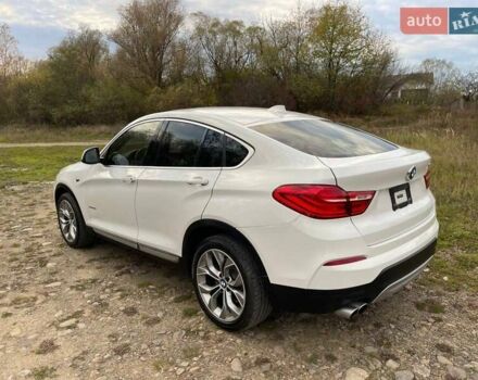 Белый БМВ Х4, объемом двигателя 2 л и пробегом 122 тыс. км за 19900 $, фото 4 на Automoto.ua