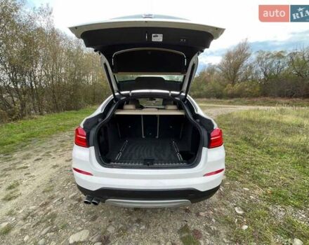 Белый БМВ Х4, объемом двигателя 2 л и пробегом 122 тыс. км за 19900 $, фото 20 на Automoto.ua