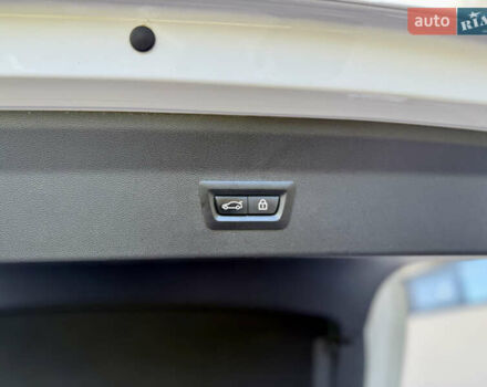 БМВ Х4 2018 у Чернівцях на Automoto.ua Білий БМВ Х4, об'ємом двигуна 2 л та пробігом 205 тис. км за 40000 $, фото 56 на Automoto.ua
