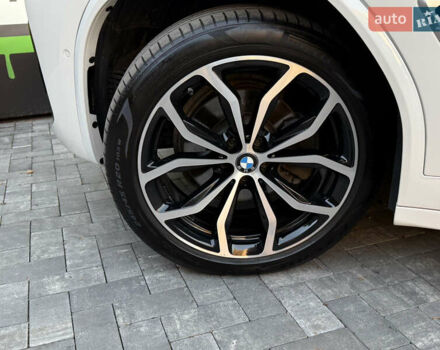 Білий БМВ Х4, об'ємом двигуна 2 л та пробігом 50 тис. км за 39900 $, фото 50 на Automoto.ua
