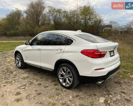Белый БМВ Х4, объемом двигателя 2 л и пробегом 122 тыс. км за 19900 $, фото 10 на Automoto.ua