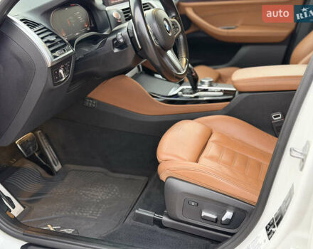 Белый БМВ Х4, объемом двигателя 2 л и пробегом 99 тыс. км за 40500 $, фото 82 на Automoto.ua