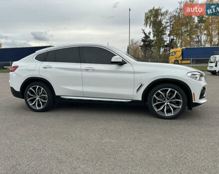 Белый БМВ Х4, объемом двигателя 2 л и пробегом 113 тыс. км за 39300 $, фото 4 на Automoto.ua
