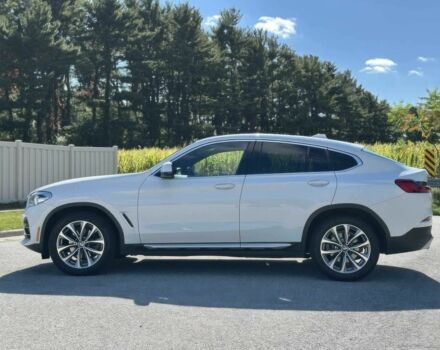 Белый БМВ Х4, объемом двигателя 2 л и пробегом 40 тыс. км за 9000 $, фото 6 на Automoto.ua