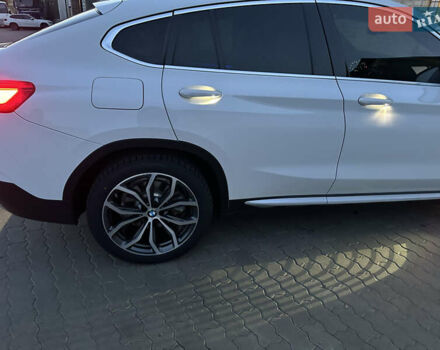 Белый БМВ Х4, объемом двигателя 2 л и пробегом 113 тыс. км за 39300 $, фото 18 на Automoto.ua