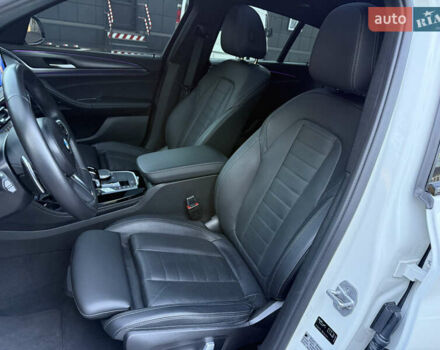 Белый БМВ Х4, объемом двигателя 2 л и пробегом 13 тыс. км за 54999 $, фото 53 на Automoto.ua