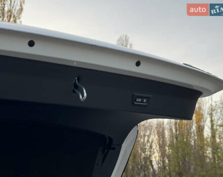 Білий БМВ Х4, об'ємом двигуна 2 л та пробігом 33 тис. км за 43000 $, фото 32 на Automoto.ua