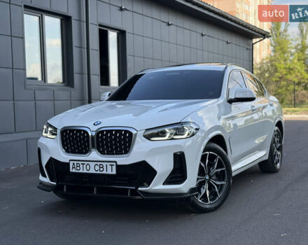 Белый БМВ Х4, объемом двигателя 2 л и пробегом 12 тыс. км за 55999 $, фото 1 на Automoto.ua