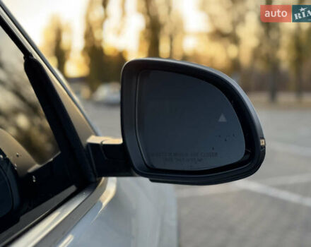 Білий БМВ Х4, об'ємом двигуна 2 л та пробігом 33 тис. км за 43000 $, фото 10 на Automoto.ua