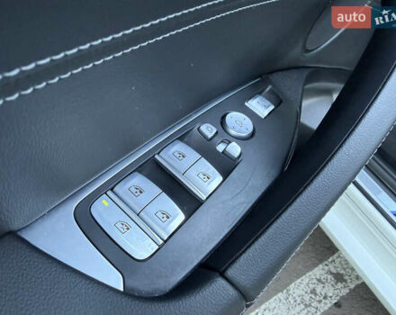 Белый БМВ Х4, объемом двигателя 2 л и пробегом 13 тыс. км за 51500 $, фото 43 на Automoto.ua