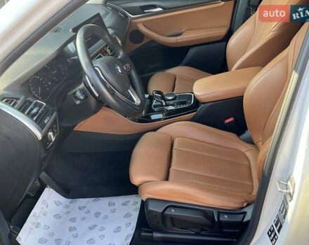 Белый БМВ Х4, объемом двигателя 2 л и пробегом 94 тыс. км за 46736 $, фото 11 на Automoto.ua