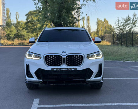 Белый БМВ Х4, объемом двигателя 2 л и пробегом 13 тыс. км за 51500 $, фото 7 на Automoto.ua