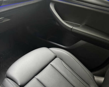 Белый БМВ Х4, объемом двигателя 2 л и пробегом 15 тыс. км за 60000 $, фото 14 на Automoto.ua